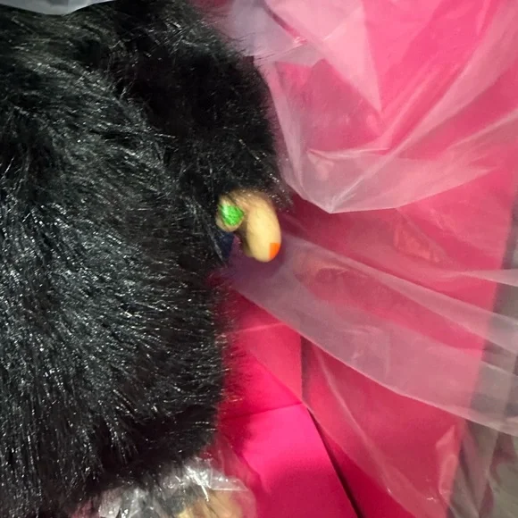 The Monsters 10th Anniversary Series Zimomo Vinyl Plush Doll.New in box. - Picture 8 of 16